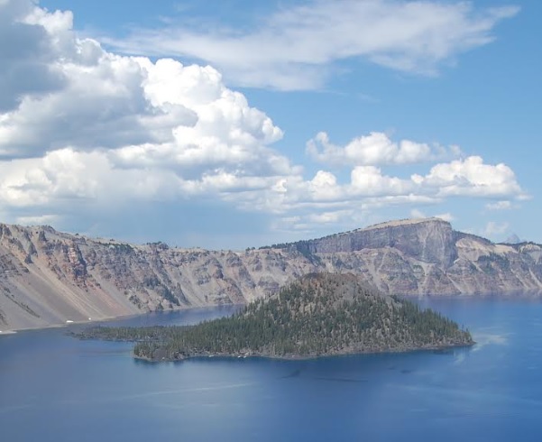New insights into caldera formation - what precedes volcanic eruptions?