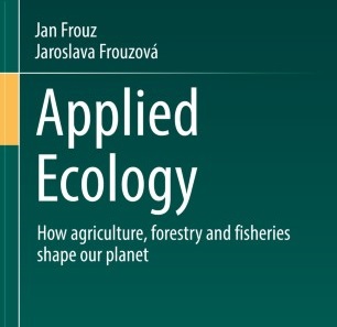 Kniha Aplikovaná ekologie vyšla v anglickém překladu v nakladatelství Springer