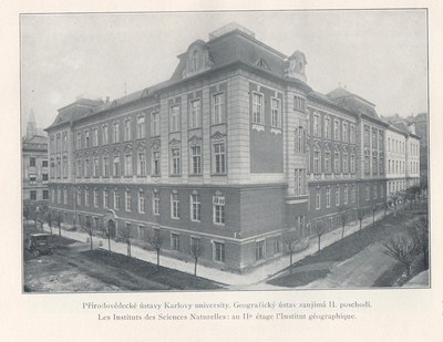 Albertov_budova_1926